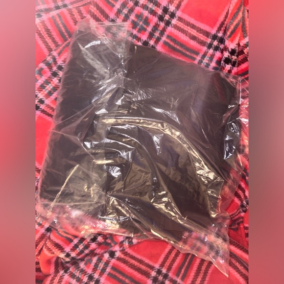 Victoria’s secret top - Picture 5 of 5